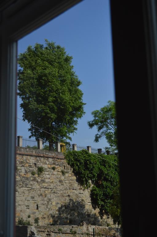 Casa Vacanze All'Angolo Trieste Rum bild