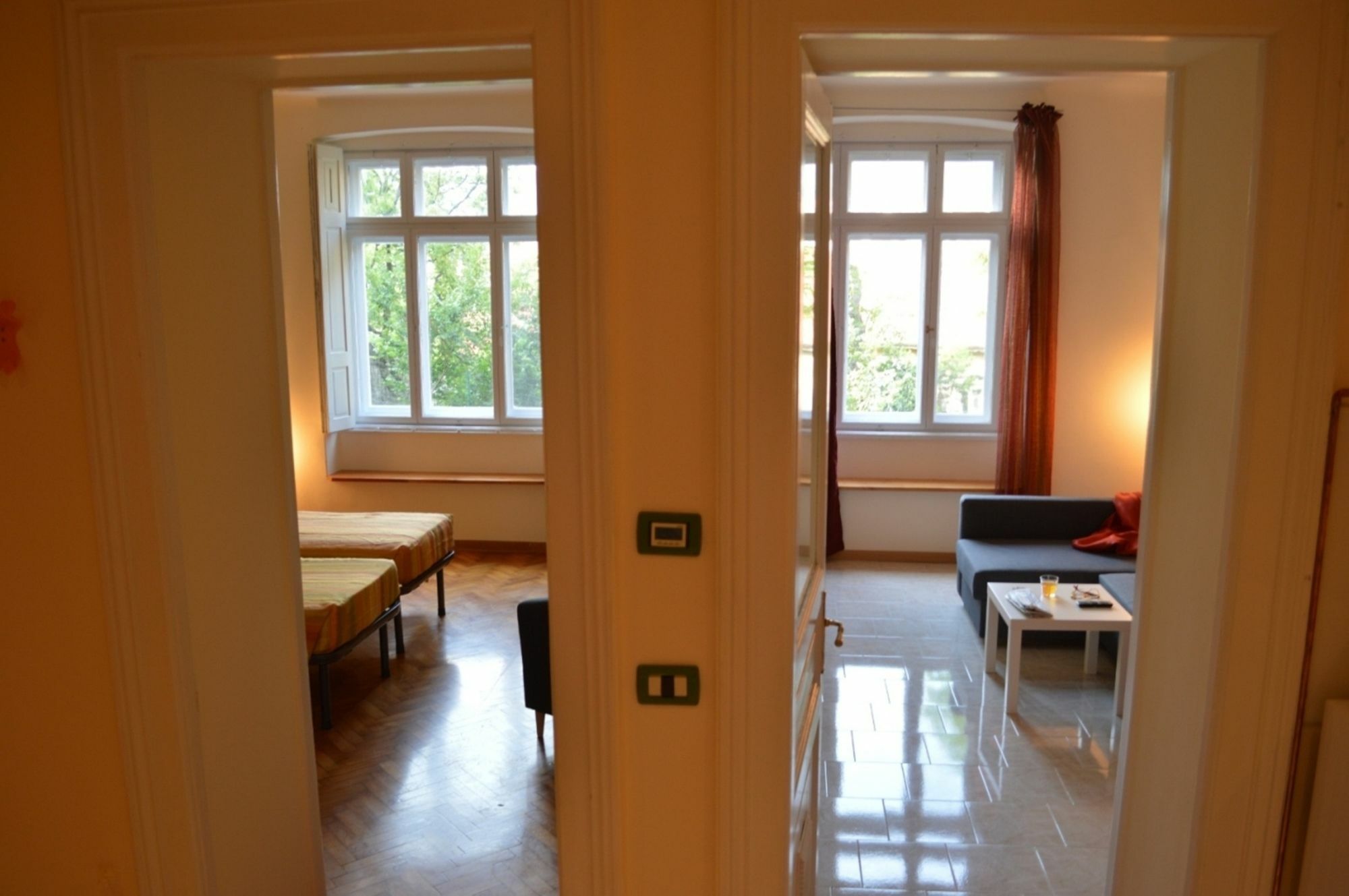 Casa Vacanze All'Angolo Trieste Exteriör bild